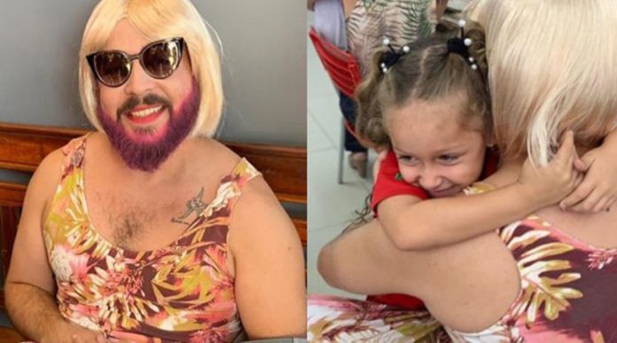 Por petición de su hija, padre viudo se viste de mujer para ir al festival del día de las madres