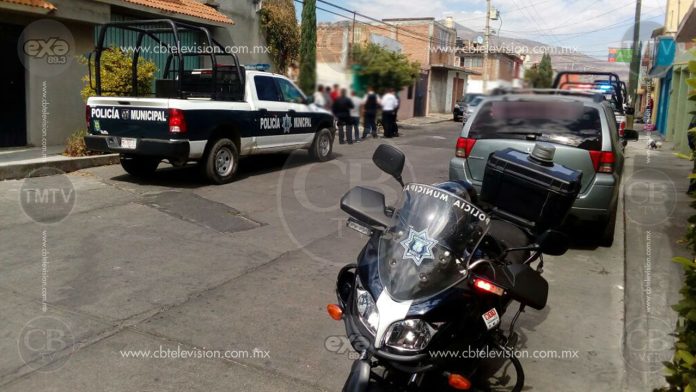 Joven es detenido mientras viajaba a bordo de una camioneta robada en Morelia