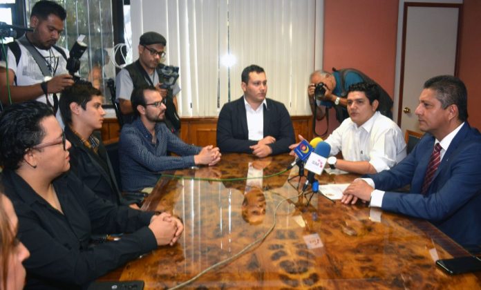Estudiantes de la UMSNH son invitados a formar parte del Parlamento Juvenil