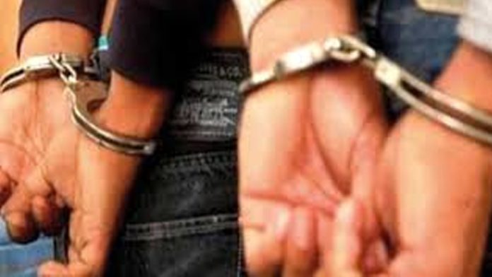 Fiscalía General presenta a pareja involucrada en secuestro agravado, ante el Juez