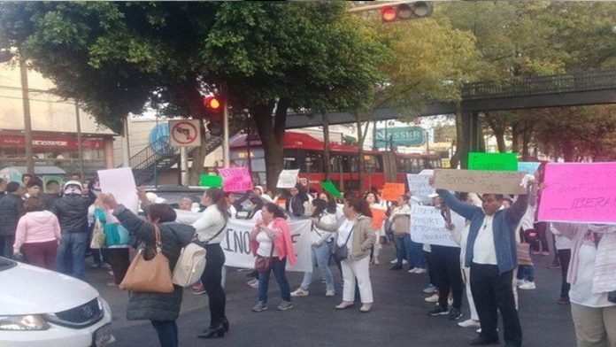 Video: Fieles exigen liberación del sacerdote Javier Bautista, presunto homicida de Leonardo