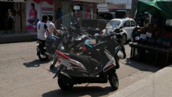 Motociclista atropella a un niño de 7 años