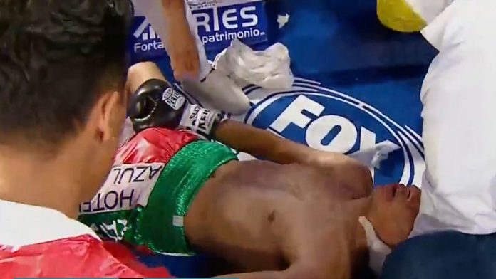 Boxeador mexicano es reanimado en pleno ring