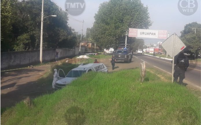 Hombre ultimado a tiros es encontrado en la carretera libre a Pátzcuaro