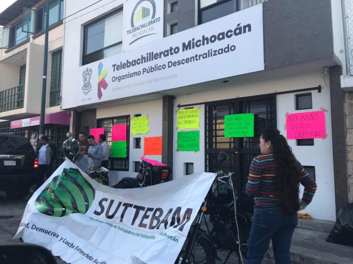 SUTTEBAM toma instalaciones del Telebachillerato Michoacán