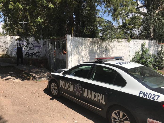 Ya somos clientes de los rateros: directora del kínder Alberto Oviedo