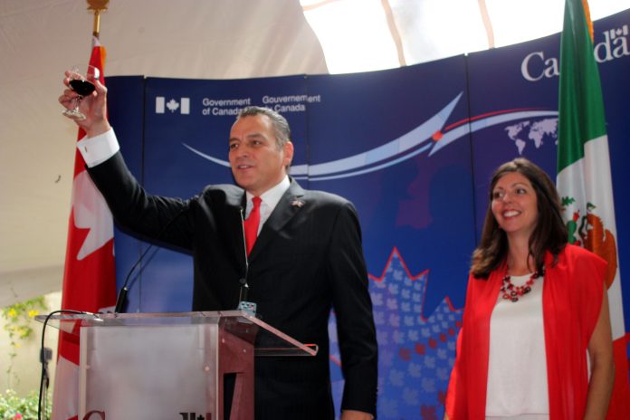 embajador de Canadá en México, Pierre Alarie