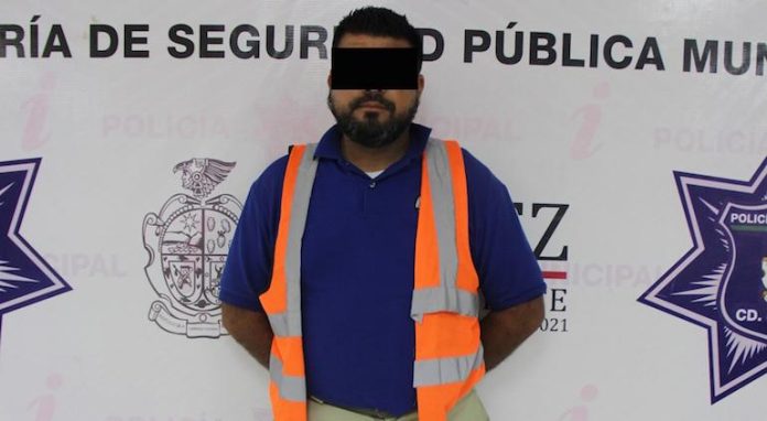 Detienen a hombre por negarse a pagar cuenta de 17 mil pesos en un bar