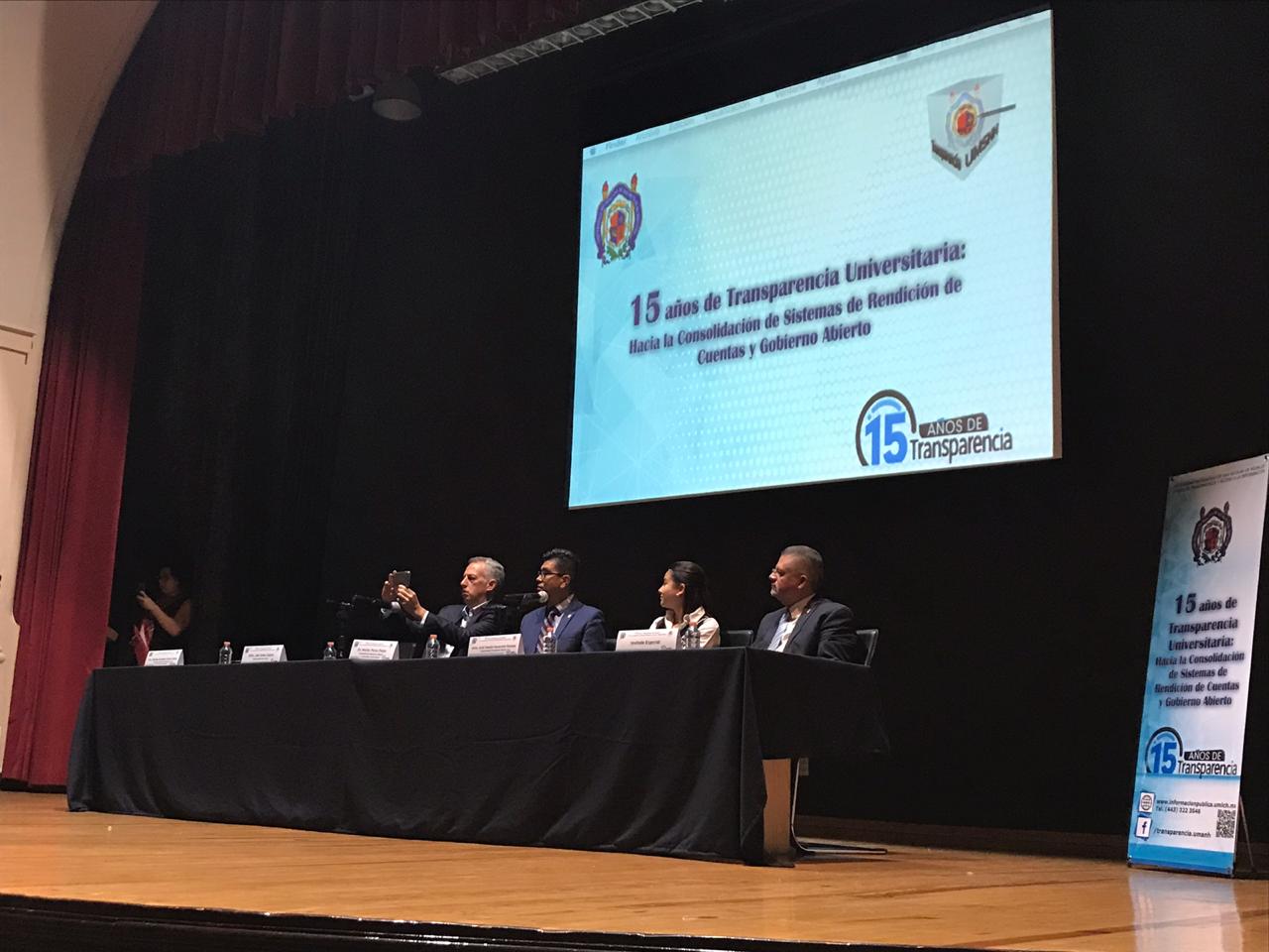 Celebra la UMSNH 15 años de transparencia Celebra la UMSNH 15 años de transparencia