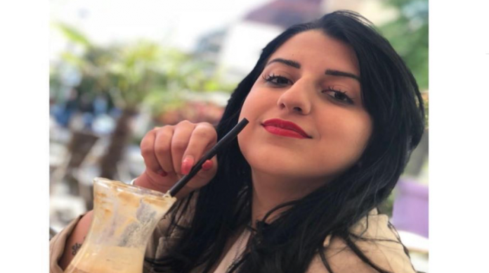 Joven muere durante una cirugía de nariz que recibió de regalo