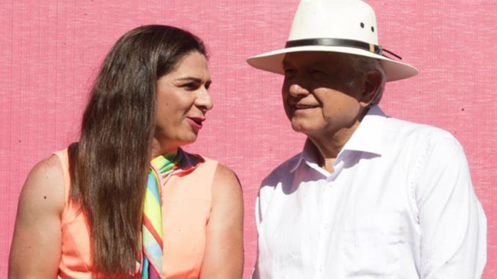 AMLO felicita a padres de atletas por sostener carrera de sus hijos pese a no tener apoyo del gobierno