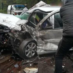 Un muerto y tres heridos en aparatosos choque 