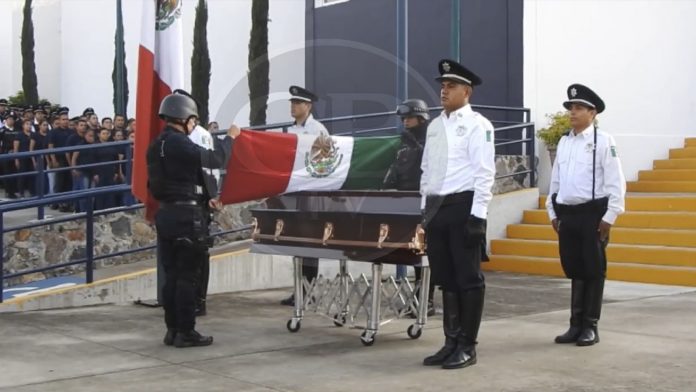 Despiden con honores a Policía caída en cumplimiento de su deber