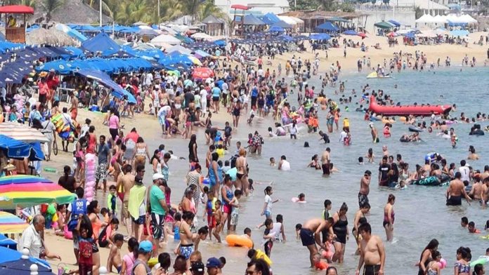 Playas mexicanas a las que no deberías ir por su alto contenido de bacterias fecales
