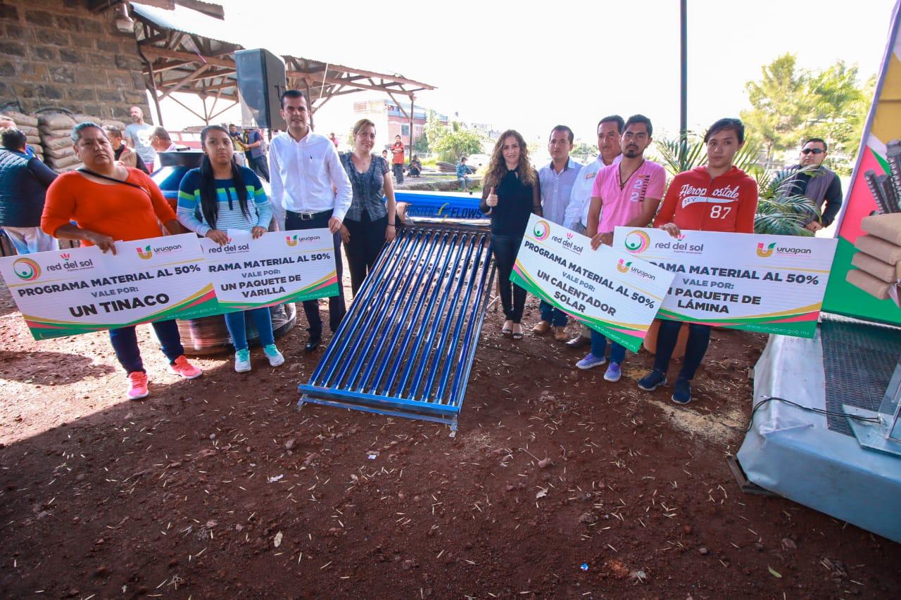 Reciben 455 familias uruapenses Materiales “Al 50” Reciben 455 familias uruapenses Materiales “Al 50”