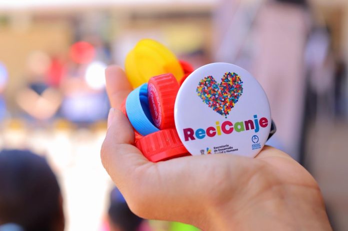 Instituciones de Gobierno se suman a campaña de apoyo a niñas y niños con cáncer