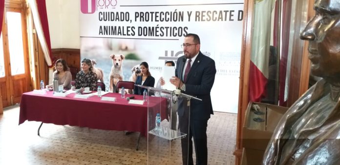 Humberto González realiza el 1er Foro de Cuidado, Protección y Rescate de Animales Domésticos