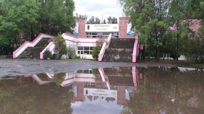 Denuncian precarias condiciones de la biblioteca central pública de Morelia