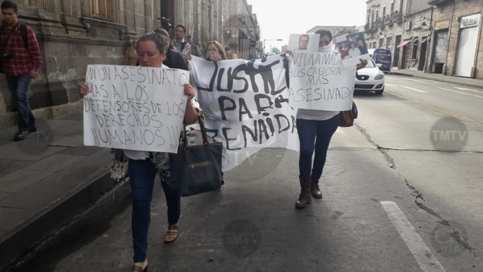 Marchan en justicia del asesinato de la activista Zenaida Pulido