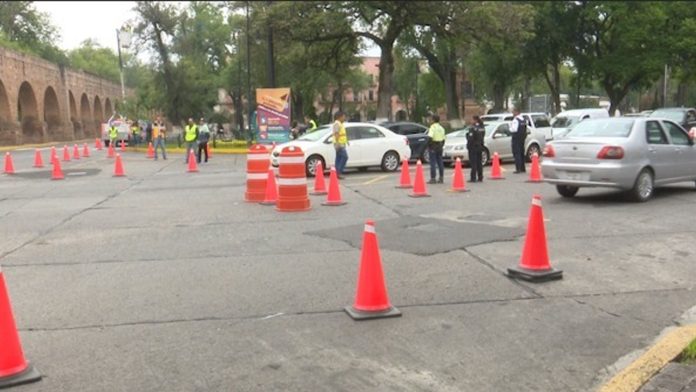 Pruebas piloto para implementar cruces peatonales genera polémica entre los ciudadanos