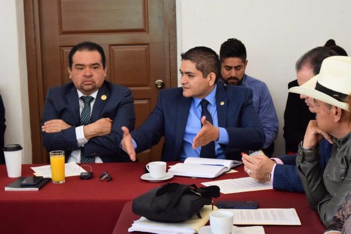 Respalda Arturo Hernández la ampliación para el pago de contribuyentes morosos