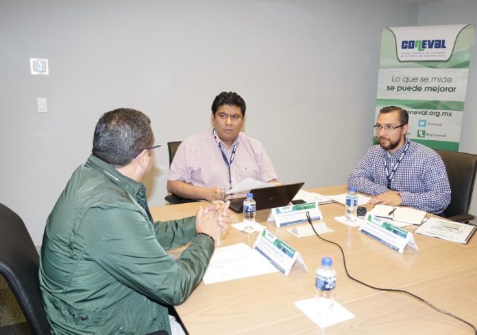 Impulsarán Sedesoh y Coneval combate a la pobreza