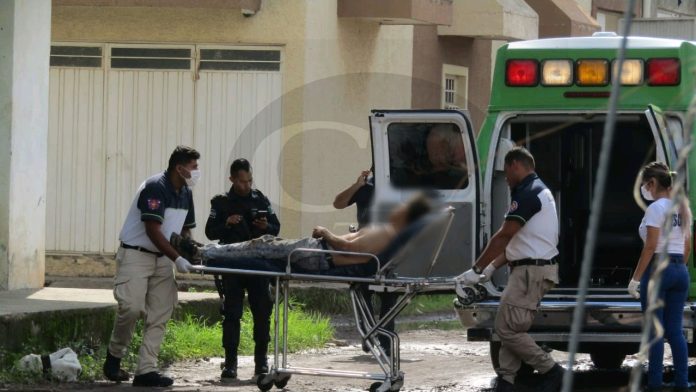 Peatón es baleado y queda herido, en la colonia San Ramón