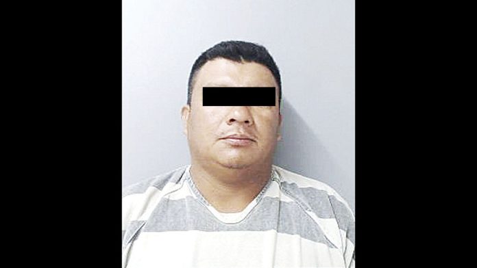 Hombre violó a niña por tres años; la amenazaba con denunciarla a migración
