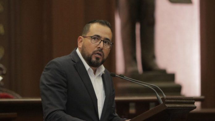 Nueve iniciativas de ley, seis exhortos y cuatro posicionamientos, saldo de primer año legislativo: Humberto González