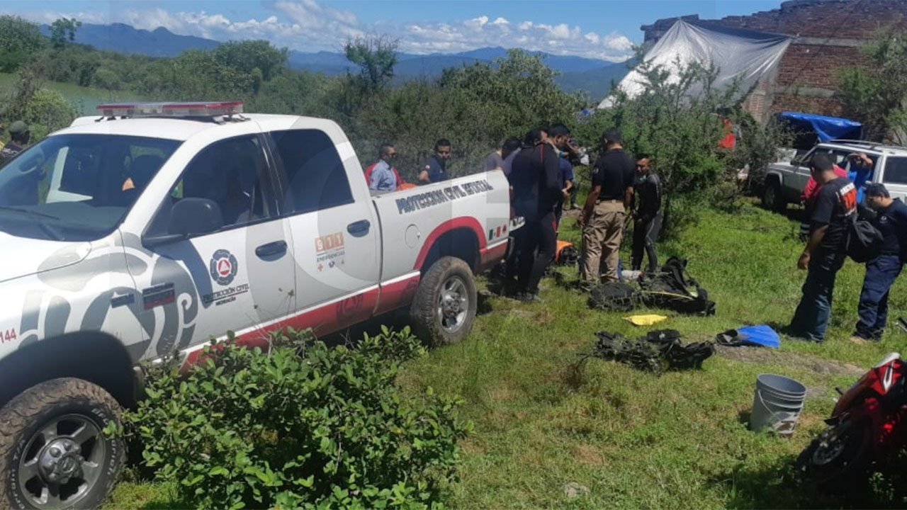 Buzos recuperan cuerpo sumergido en presa de Peribán Buzos recuperan cuerpo sumergido en presa de Peribán