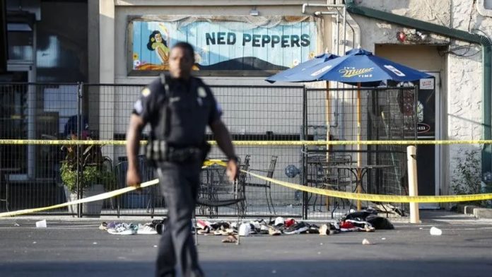 Otro tiroteo en Estados Unidos; hay nueve muertos