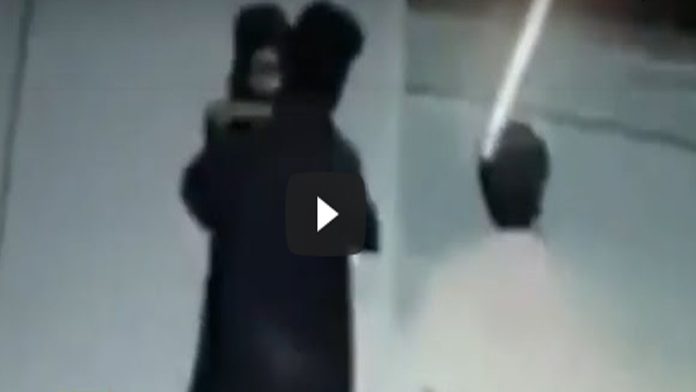 Video: Difunden el video del secuestro de una niña de tres años; fue encontrada violada y decapitada