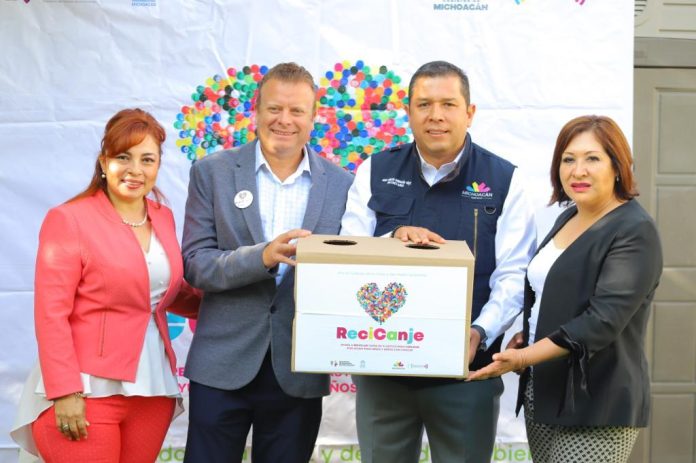 Invita Sedesoh a juntar tapas de plástico para ayudar a niñas y niños con cáncer