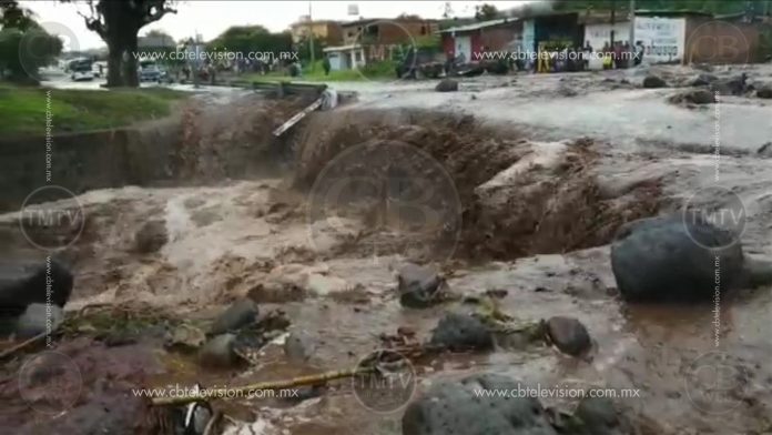 Primero Los Reyes bajo el agua, ahora le tocó a Jiquilpan