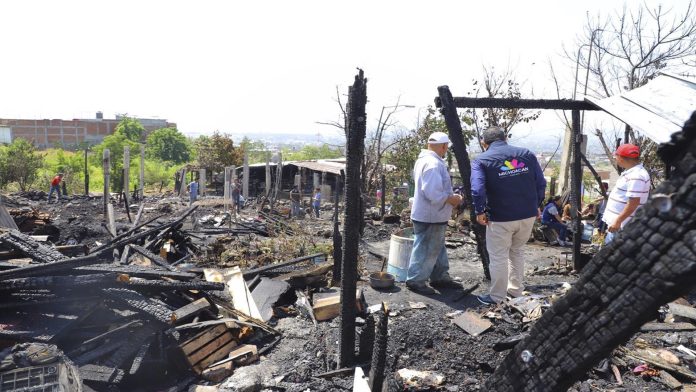 Atiende Sedesoh a familias damnificadas por incendio en Ciudad Jardín