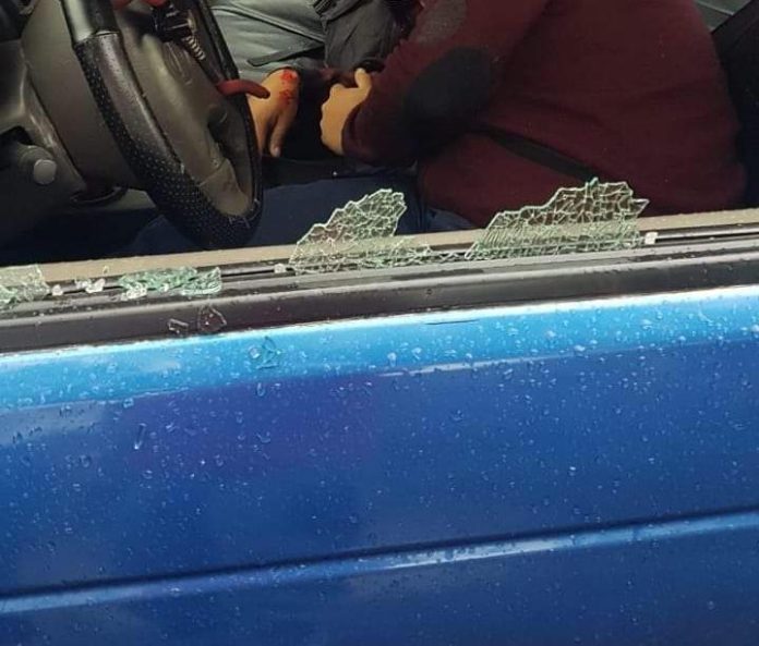 Ejecutan a un joven de varios balazos afuera de la Pepsi