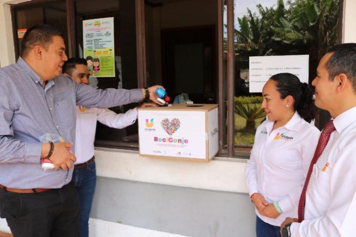 Instalan depósitos de reciclaje para apoyar a niños con cáncer