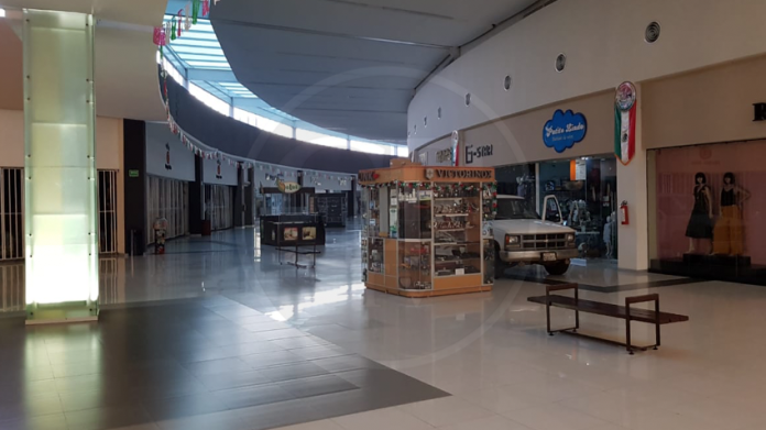 Intentan robar cajero en Plaza las Américas