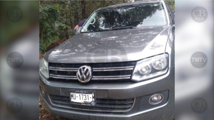 Aseguran camioneta con reporte de robo en Cotija