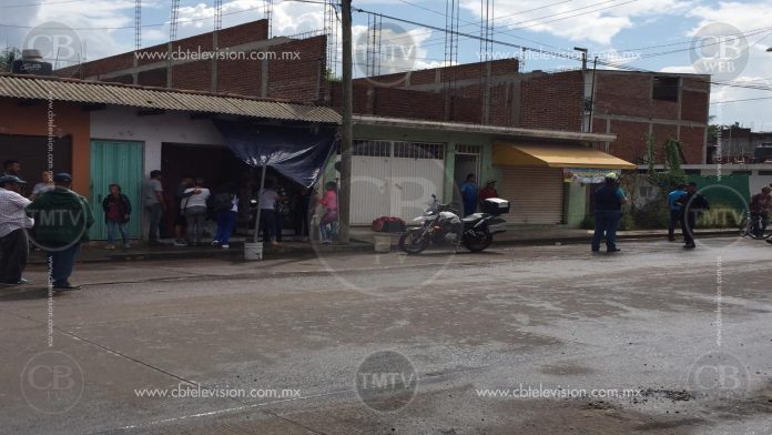 Asesinan a un hombre dentro de un negocio en la Enrique Ramírez
