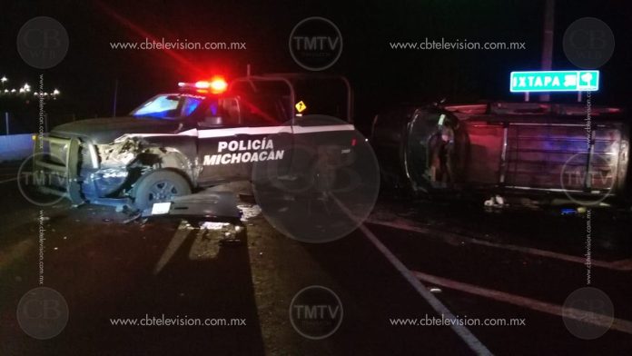 Mientras se atendía a las víctimas del choque en Capula; se suscitaron al par otros dos siniestros