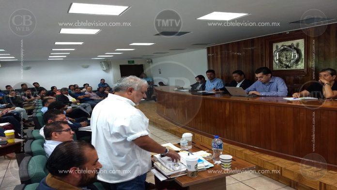 UMSNH se reúne con el SUEUM para dialogar ante crisis financiera
