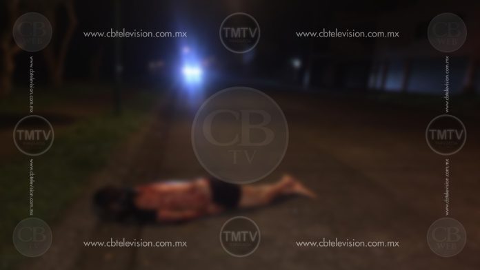 Lo ejecutan y lo tiran atrás del colegio La Paz