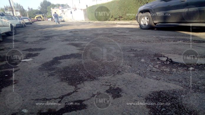 Colonia Indeco, otro ejemplo de persistencia de baches en Morelia