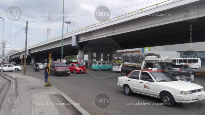 Denuncia Ciudadana: Basura acumulada bajo el puente en Salida a Charo