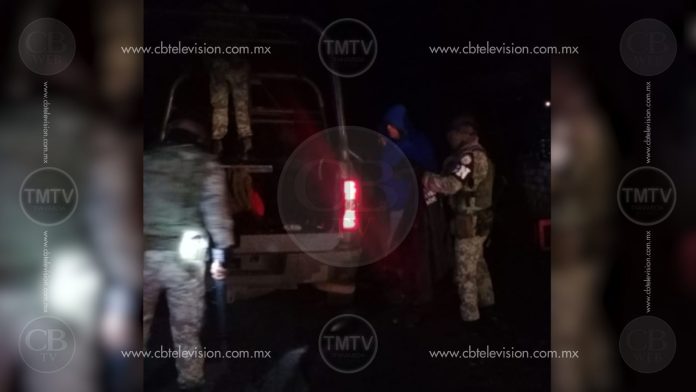 Guardia Nacional decomisa camioneta a comuneros de Cheranastico; tenía reporte de robo