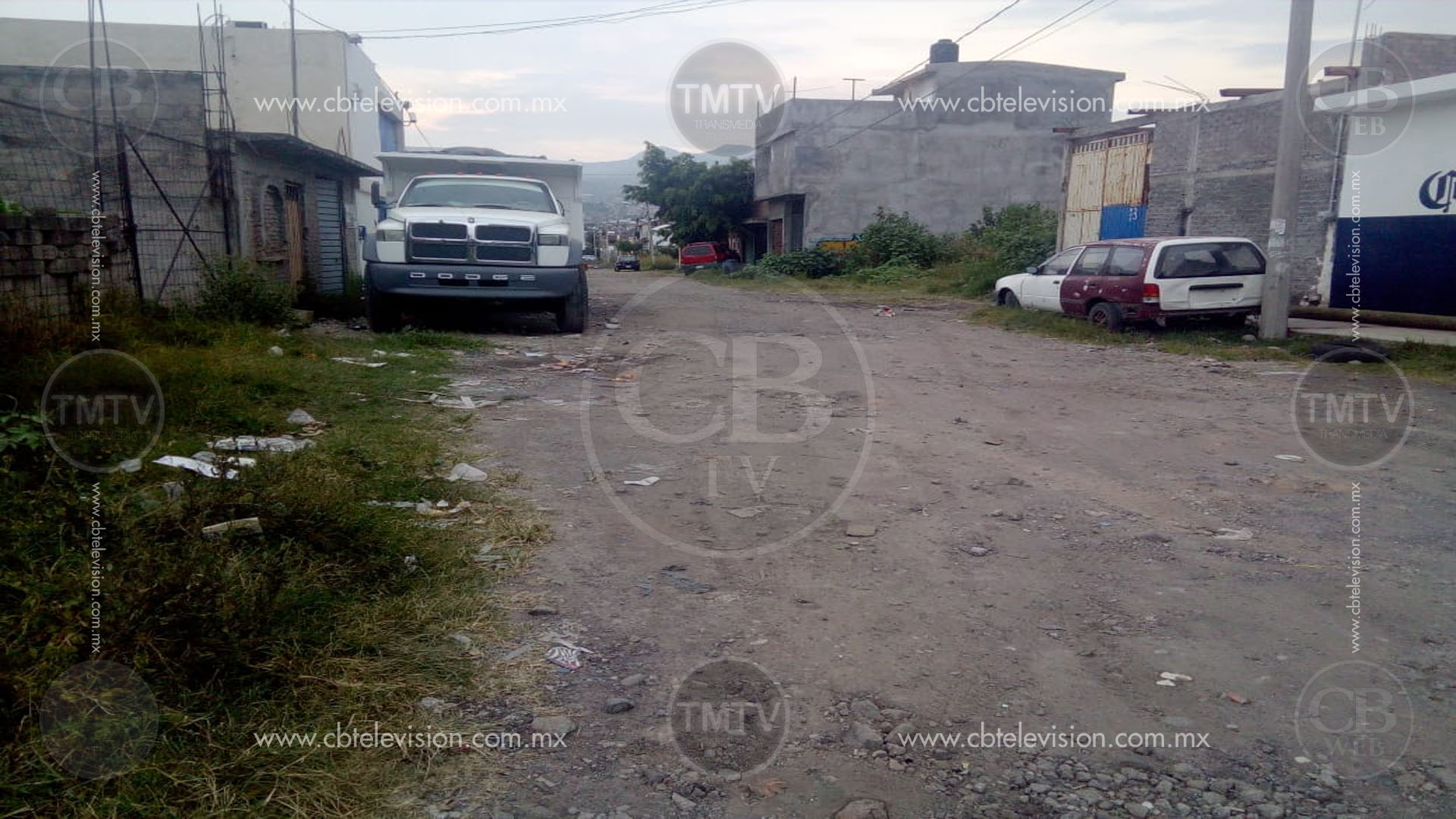 Vecinos de la col. Lago 2 exigen pavimentación de sus calles Vecinos de la col. Lago 2 exigen pavimentación de sus calles