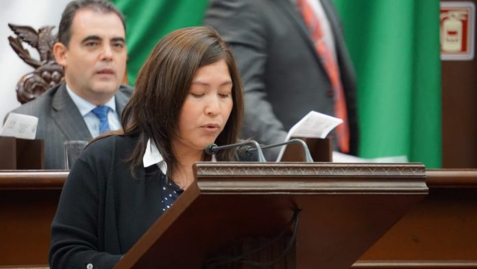 Laura Granados propone modificar Ley de Asistencia Social