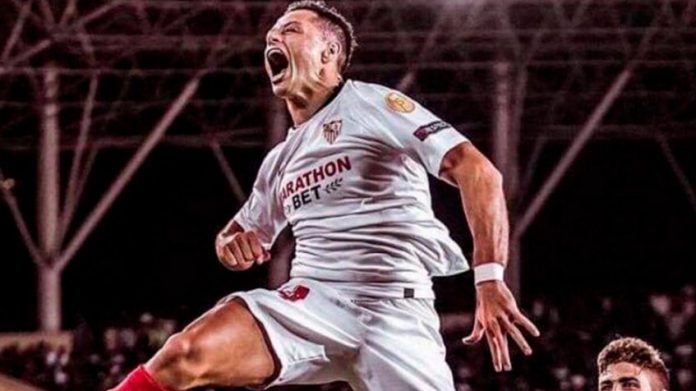 La victoria del Sevilla fue dada por el mexicano Javier 