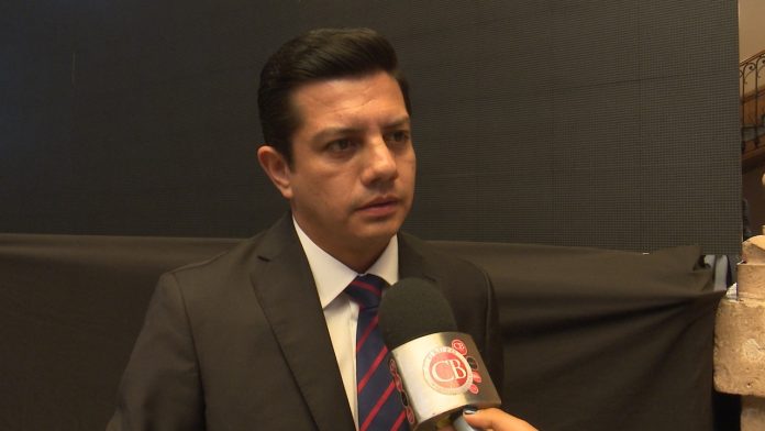 Michoacán colapsara si no hay federalización educativa: Escobar Ledesma
